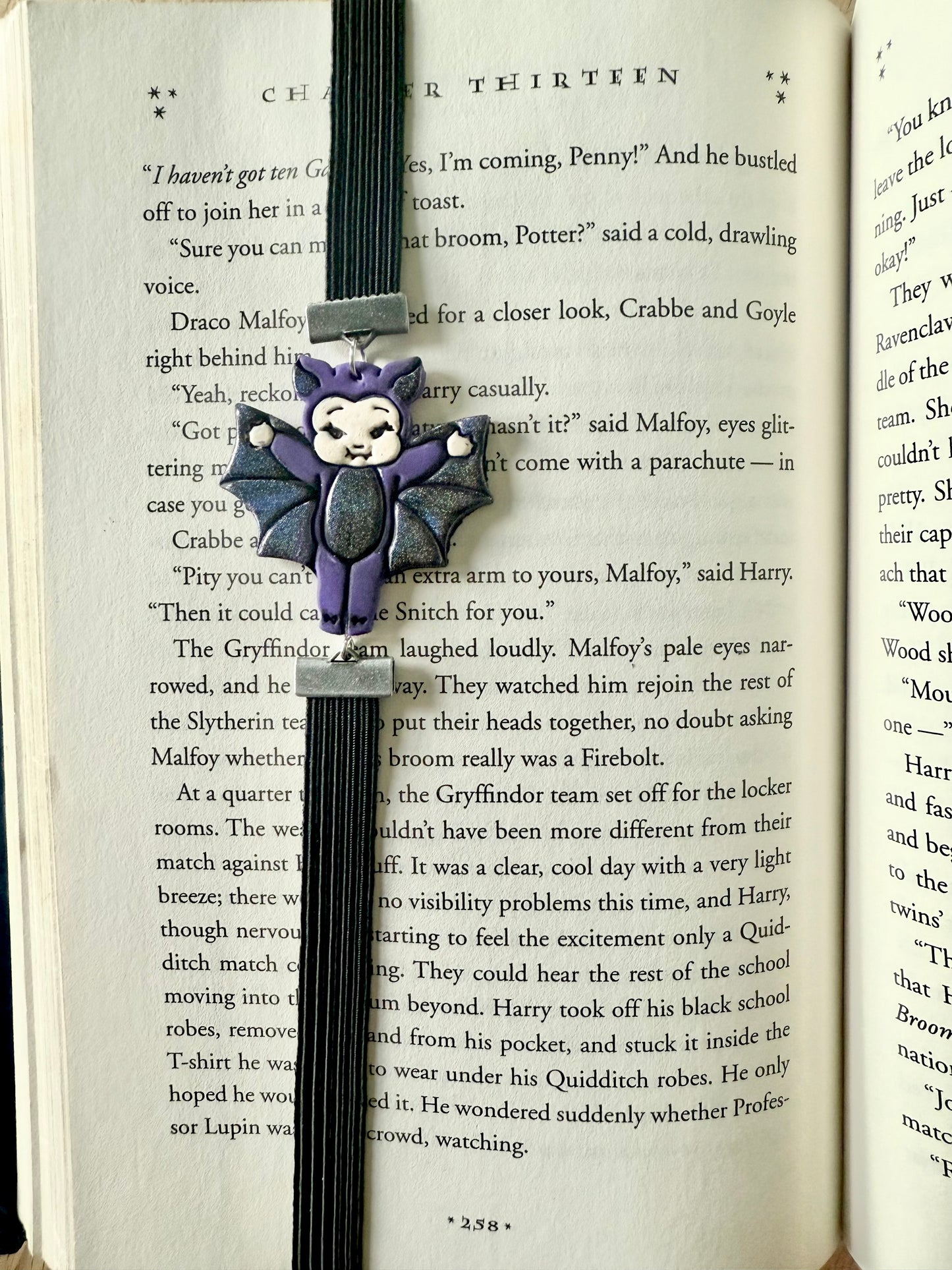 Elastic Page Holder Bookmarks
